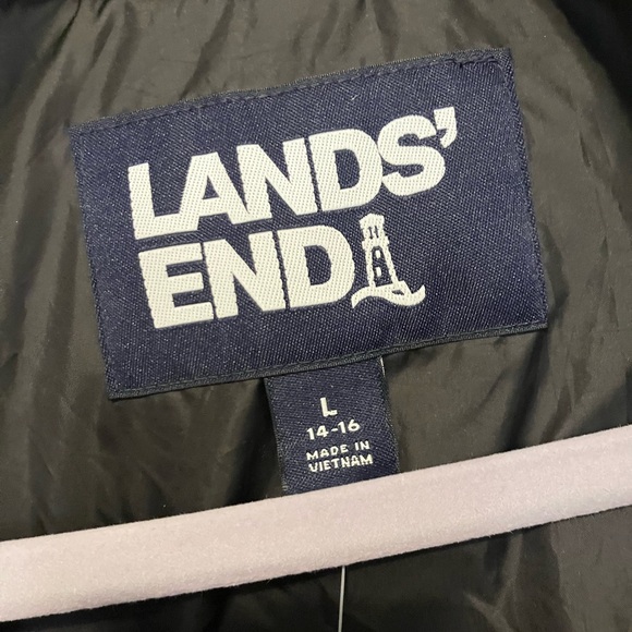 Lands’ End Women's Black Down Puffer Jacket - Picture 4 of 7